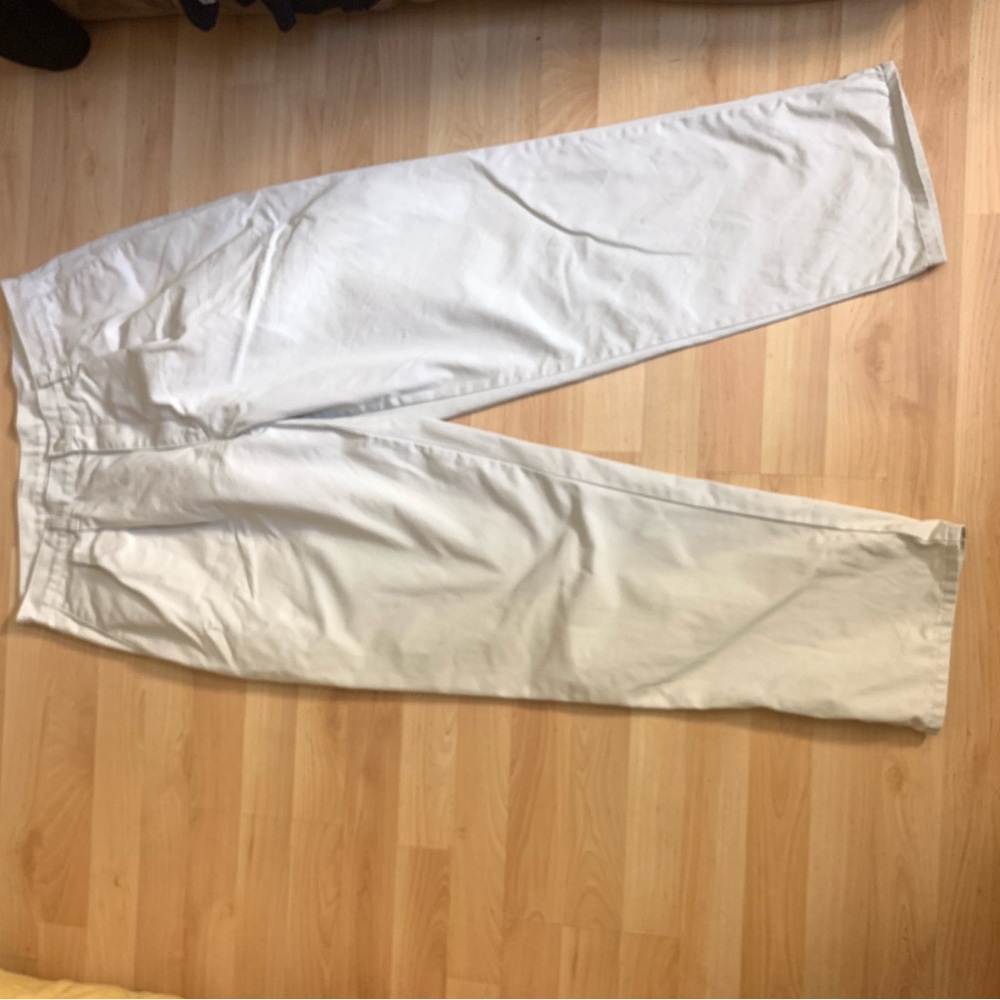 Leviβs 100% Cotton White Straight Leg Pants Menβs 36x32 Made in Canada Chinos